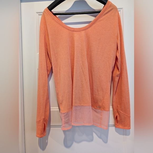 Adidas sport top size L - Picture 5 of 10